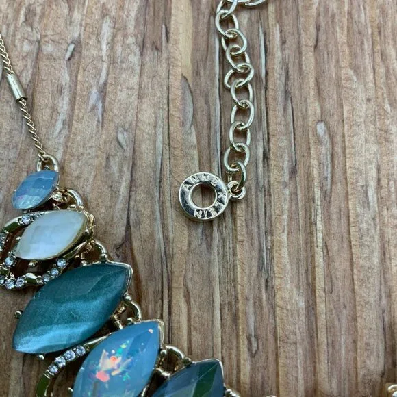 Anne Klein Gold Tone Blue Multi Petal Mother of Pearl Epoxy Necklace - Picture 5 of 6